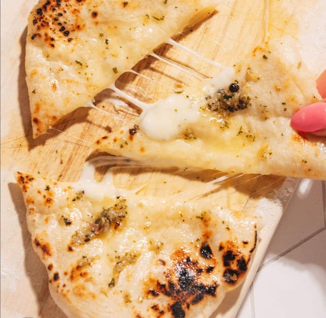 Cheese Naan.