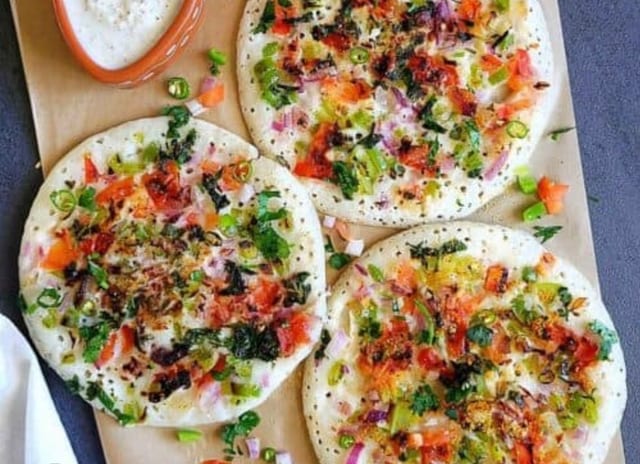 Uttapam (Veg Or Chilly Onion).