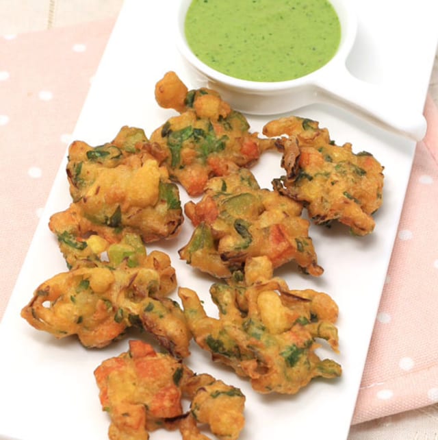Mix Pakora.